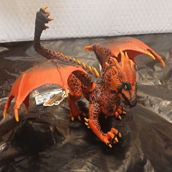 schleich Other - "SCHLEICH" Eldrador Creature- "THE LAVA DRAGON" (NEW With Tags)